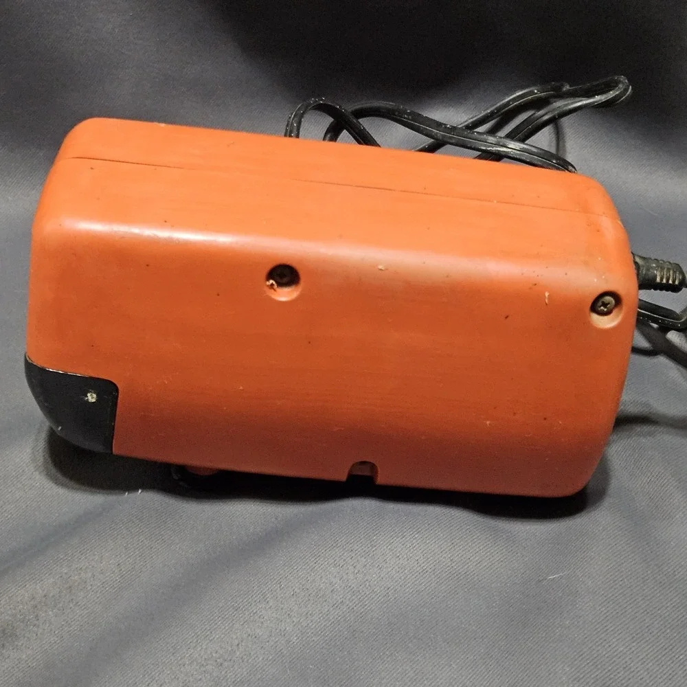 Vintage Panasonic Electric Pencil Sharpener Model KP-88A Orange MCM Space Age.‎